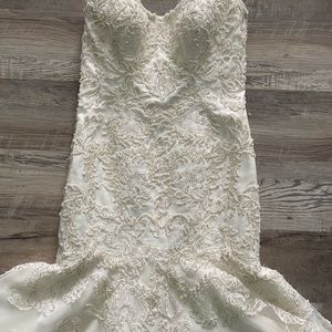 Oleg Cassini wedding gown